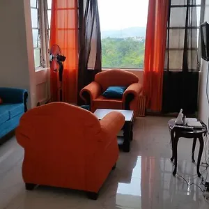 Malia's New Kgn Bed & Breakfast Kingston