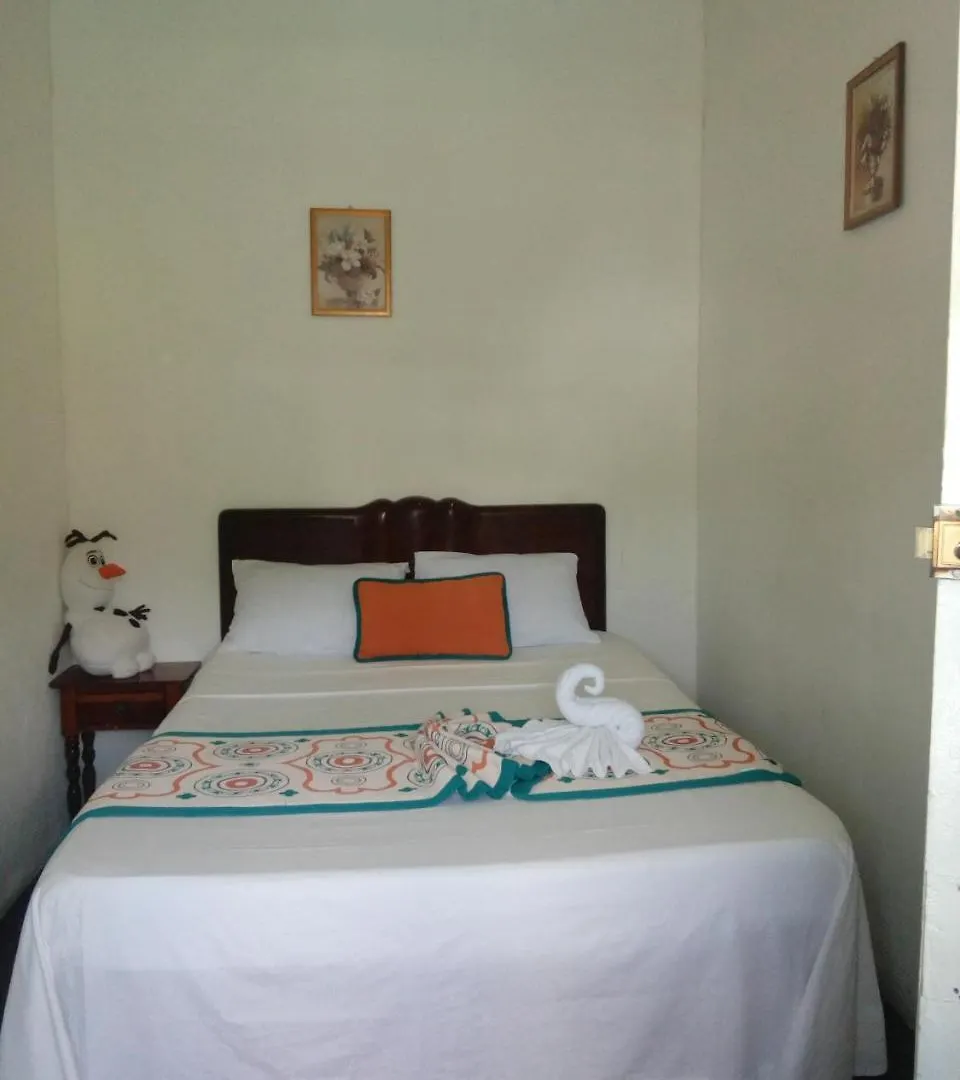 Holiday Home - Guest House Порт-Антонио Ямайка